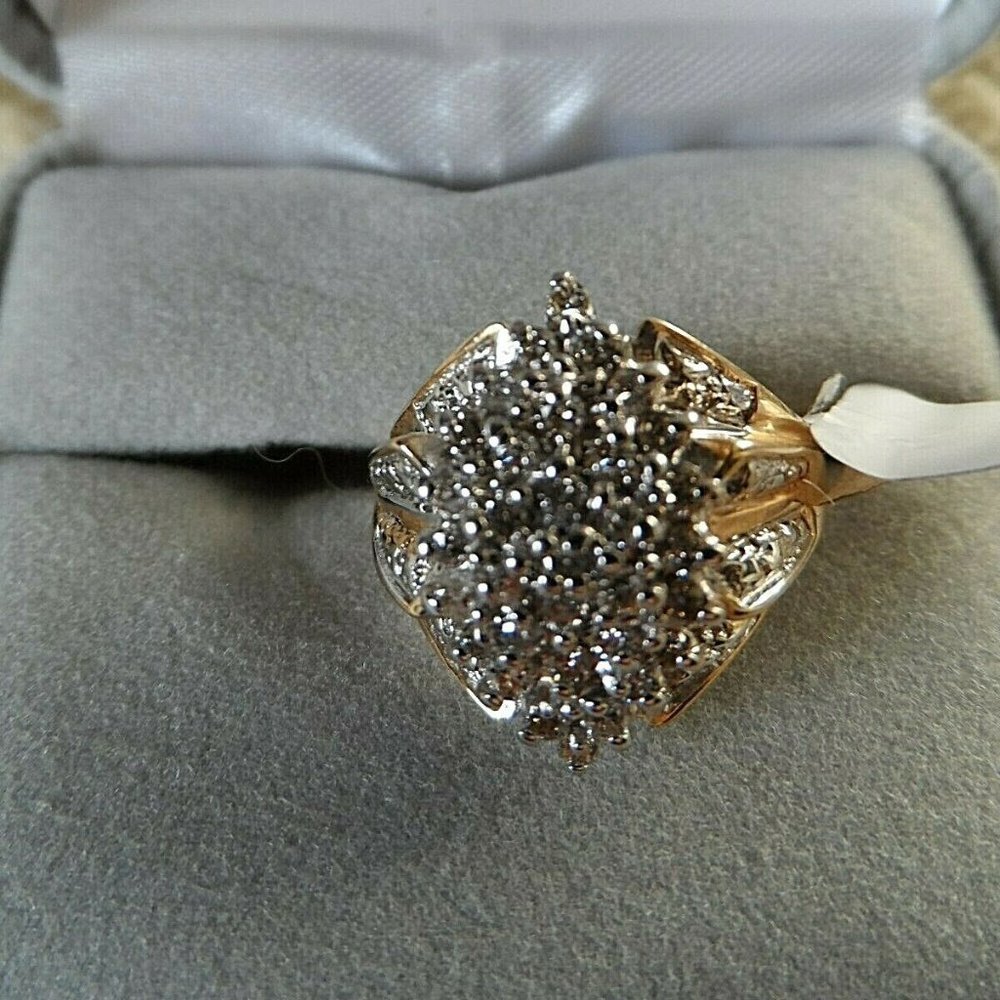 1/2 CT. T.W. Diamond 10K Yellow Gold Cocktail Cluster Ring, Size: 7